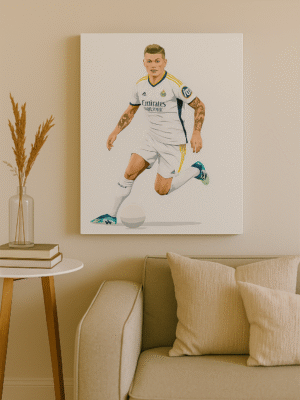 Toni Kroos – In Action – Handmade Canvas